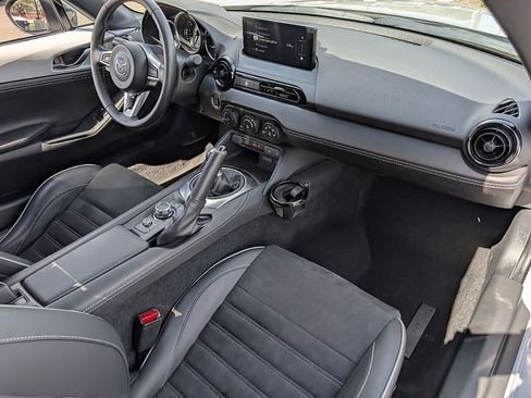 Certified 2025 MAZDA MX-5 Miata Club w/ Brembo/BBS Recaro Package image 20