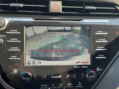 Used 2020 Toyota Camry XSE FWD image 29