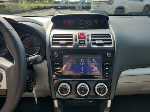 Used 2018 Subaru Forester 2.5i Premium w/ All-Weather Package image 13