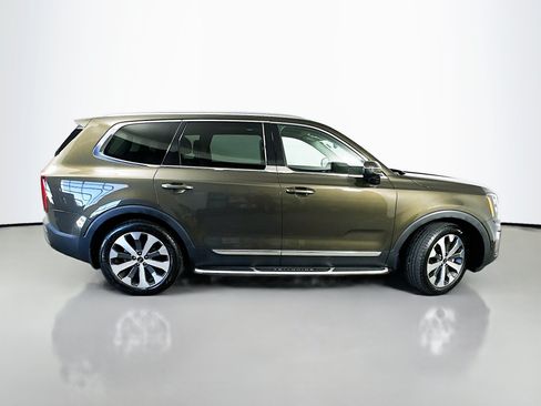 Certified 2021 Kia Telluride EX w/ EX Premium Package AWD/4WD image 8