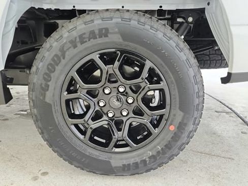 Certified 2025 Ford F150 XLT w/ Equipment Group 302A MID AWD/4WD image 9