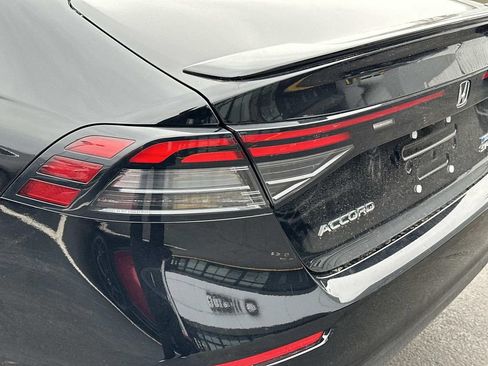 Used 2024 Honda Accord Sport image 9