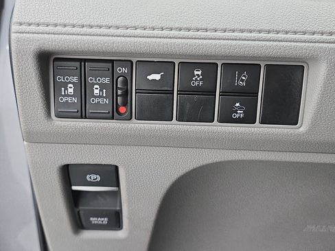 Used 2020 Honda Odyssey EX-L image 27