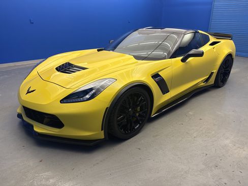 Used 2016 Chevrolet Corvette Z06 w/ 2LZ Preferred Equipment Group image 4