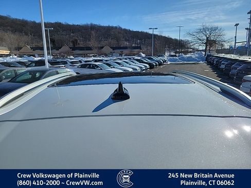 New 2026 Volkswagen Tiguan SEL R-Line image 29