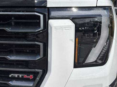 New 2026 GMC Sierra 2500 AT4 w/ AT4 Premium Plus Package image 5