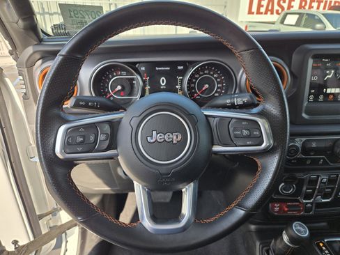 Used 2021 Jeep Gladiator Mojave w/ Trailer Tow Package image 17