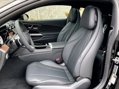 New 2026 Mercedes-Benz CLE 450 4MATIC Coupe image 9