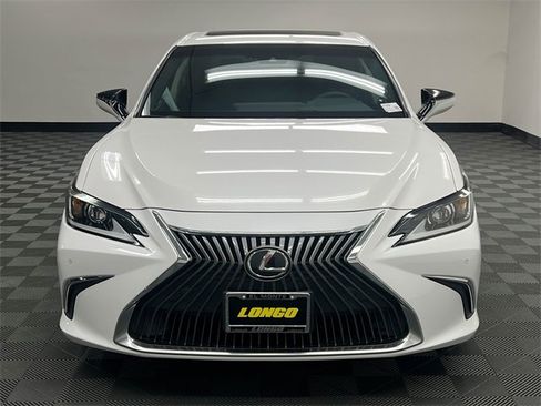 Certified 2021 Lexus ES 350 w/ Premium Package image 3