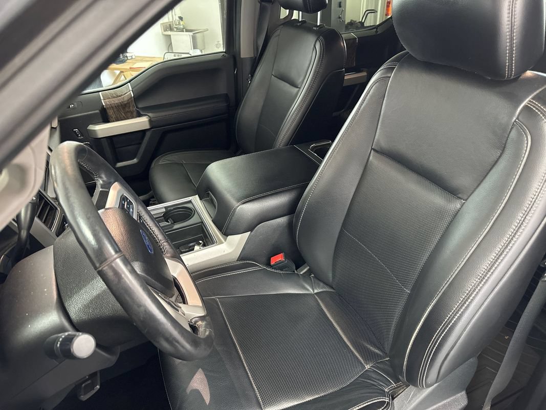 Used 2019 Ford F250 Lariat w/ Lariat Value Package AWD/4WD image 9