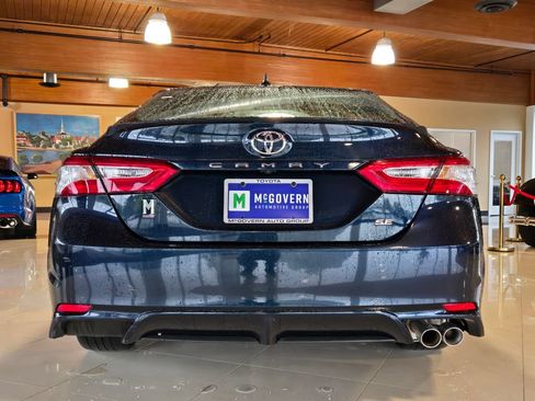 Used 2020 Toyota Camry SE w/ Audio Package FWD image 4