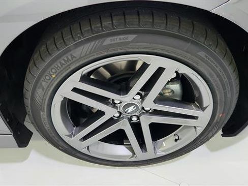 New 2026 Nissan Z Sport w/ Floor Mat Package image 24