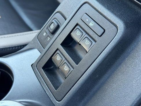 Used 2021 Ford Bronco Wildtrak image 24