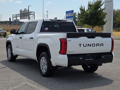 Used 2026 Toyota Tundra SR5 AWD/4WD image 4