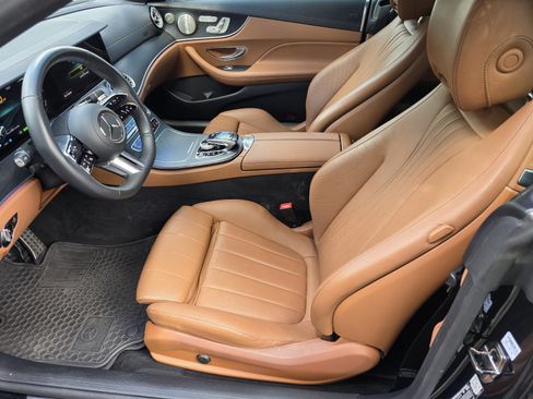 Used 2023 Mercedes-Benz E 450 Cabriolet image 10