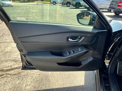 Used 2023 Honda Accord Sport image 29