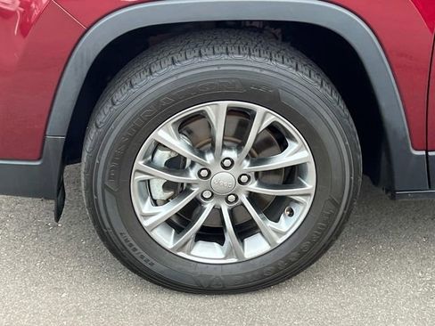 Used 2021 Jeep Cherokee Latitude Lux image 27