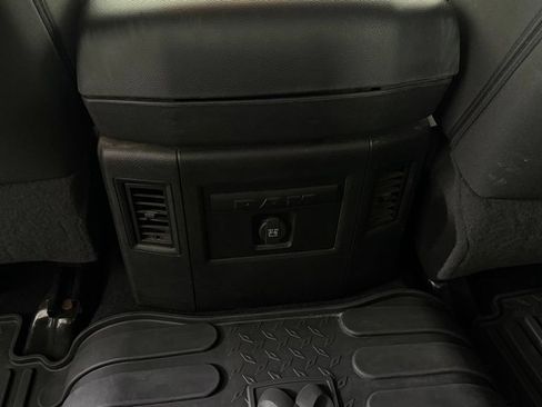 Used 2023 RAM 1500 Classic SLT w/ Electronics Convenience Group AWD/4WD image 27