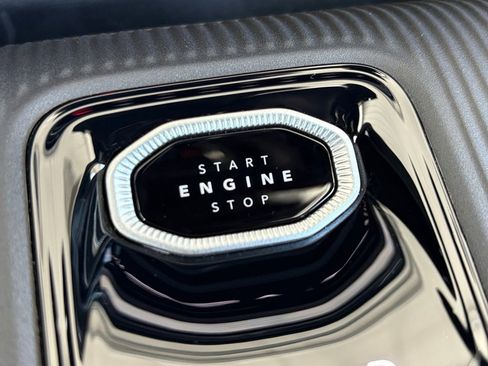 New 2026 Jeep Cherokee Limited image 17