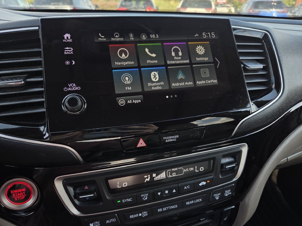 Used 2022 Honda Pilot Touring image 10