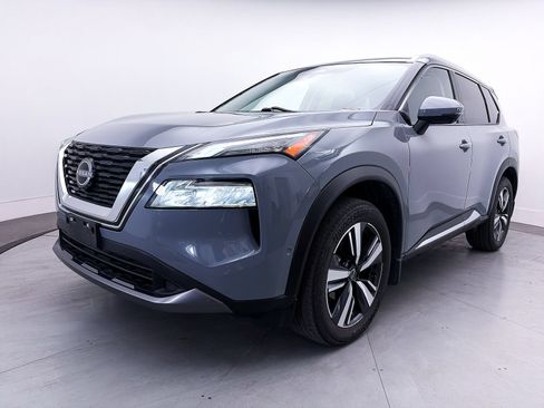 Used 2023 Nissan Rogue SL w/ SL Premium Package FWD image 14