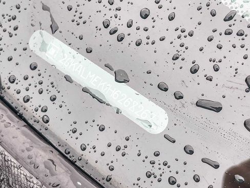 Used 2017 GMC Terrain SLE image 28