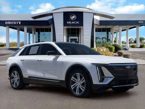 Used 2024 Cadillac Lyriq Tech w/ Driver Assist Package RWD image 2