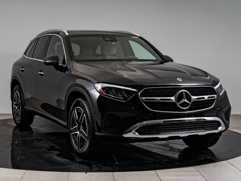 Certified 2026 Mercedes-Benz GLC 300 4MATIC image 12