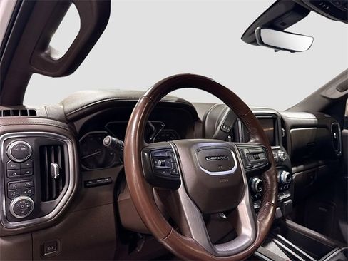 Used 2020 GMC Sierra 1500 Denali w/ Technology Package image 11