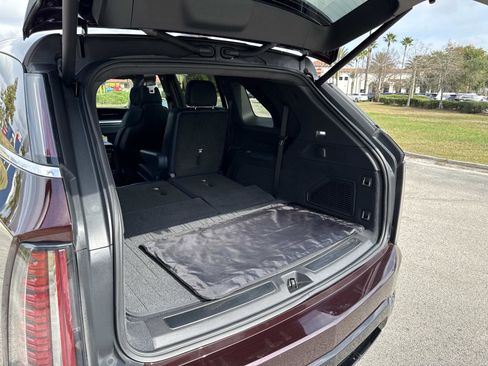 Used 2025 Cadillac Escalade IQ Luxury 2 w/ LPO, Premium Carpet Package image 12