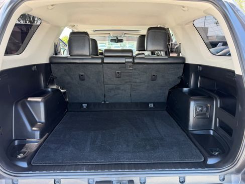 Used 2015 Toyota 4Runner SR5 Premium RWD image 13