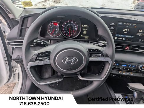 Certified 2023 Hyundai Elantra SEL w/ Cargo Package image 8