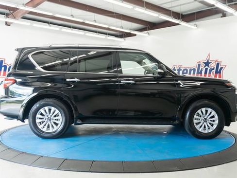Used 2024 Nissan Armada SV RWD image 29