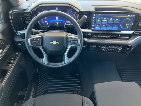 Used 2025 Chevrolet Silverado 1500 LT w/ All Star Edition Plus AWD/4WD image 30