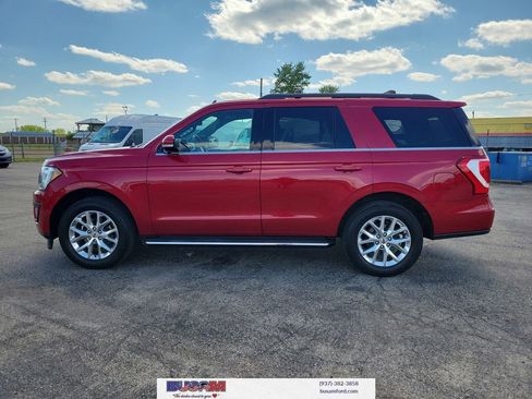 Used 2020 Ford Expedition XLT w/ Equipment Group 202A AWD/4WD image 33