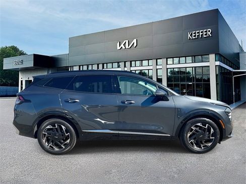 Certified 2023 Kia Sportage SX image 9