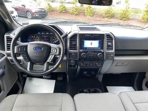 Used 2016 Ford F150 XLT w/ Equipment Group 302A Luxury AWD/4WD image 6