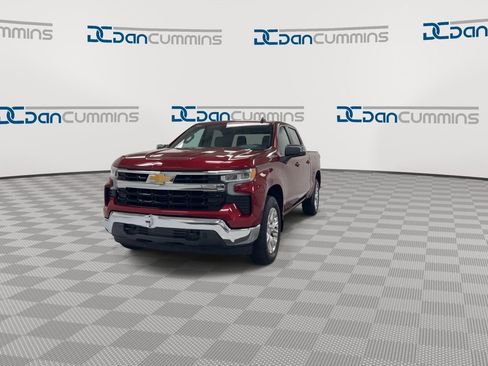 Used 2022 Chevrolet Silverado 1500 LT w/ Protection Package AWD/4WD image 3