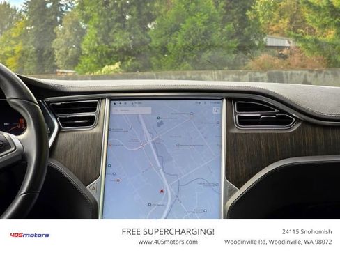 Used 2013 Tesla Model S Performance image 18