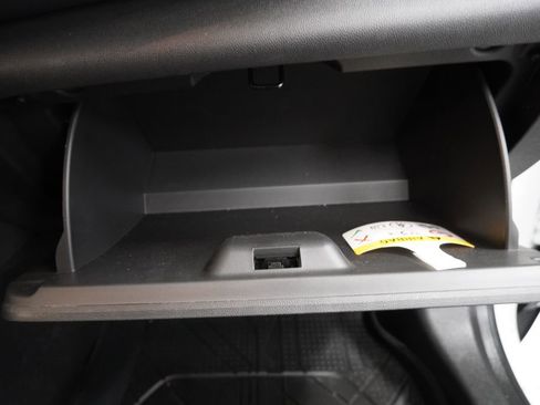 Used 2024 Chevrolet Trax LS w/ LS Convenience Package image 35