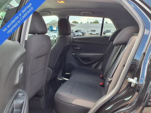 Used 2020 Chevrolet Trax LS w/ Tint and Cruise Package FWD image 12