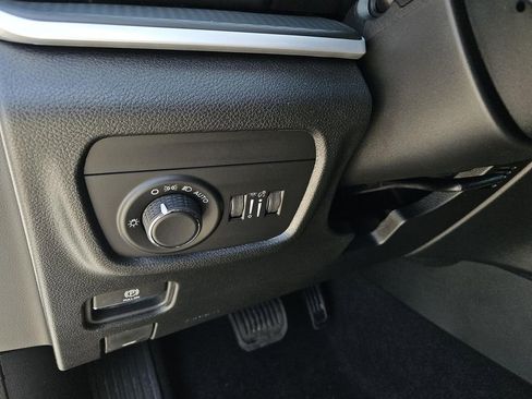 New 2026 Jeep Grand Cherokee L Laredo image 20