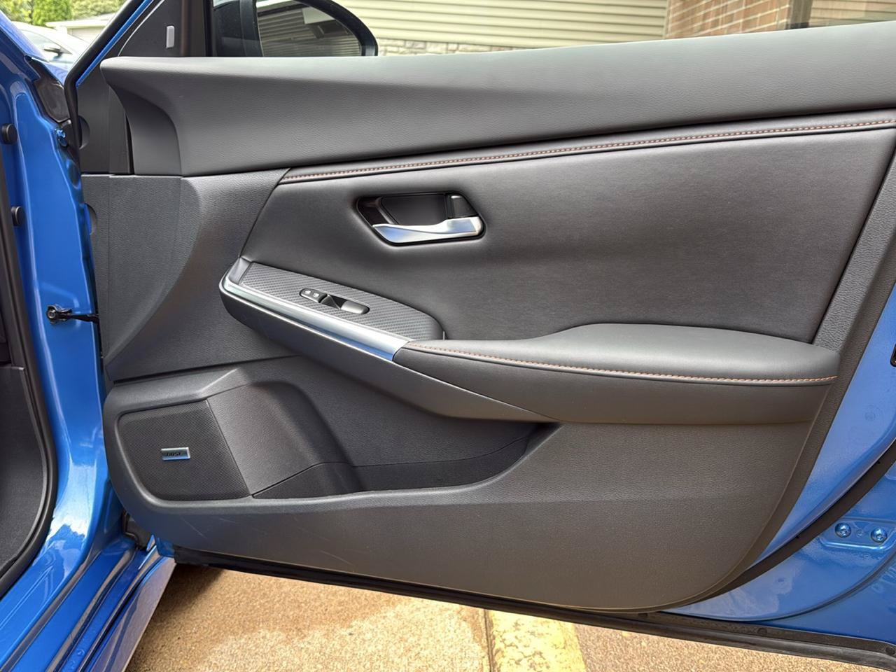 Used 2022 Nissan Sentra SR w/ SR Premium Package FWD image 22