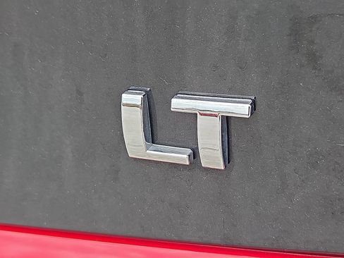 Used 2024 Chevrolet Malibu LT FWD image 9