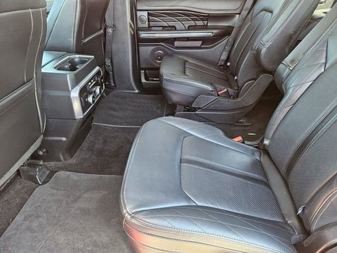 Used 2020 Ford Expedition Platinum AWD/4WD image 31