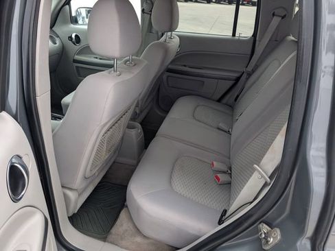 Used 2009 Chevrolet HHR LT FWD image 15