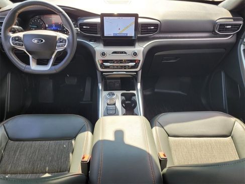 Used 2023 Ford Explorer Timberline w/ Timberline Technology Package image 9