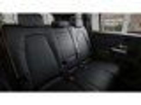 New 2025 Mercedes-Benz GLB 250 image 5