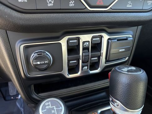 New 2026 Jeep Wrangler Unlimited Sport AWD/4WD image 33