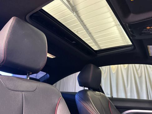 Used 2016 BMW 428i Coupe w/ Technology Package RWD image 18